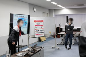 poster_session_Image_01